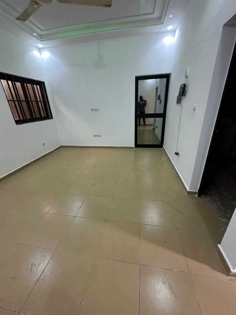 Appartement 1 chambre à louer à Agoé Telessou – 60 000 FCFA