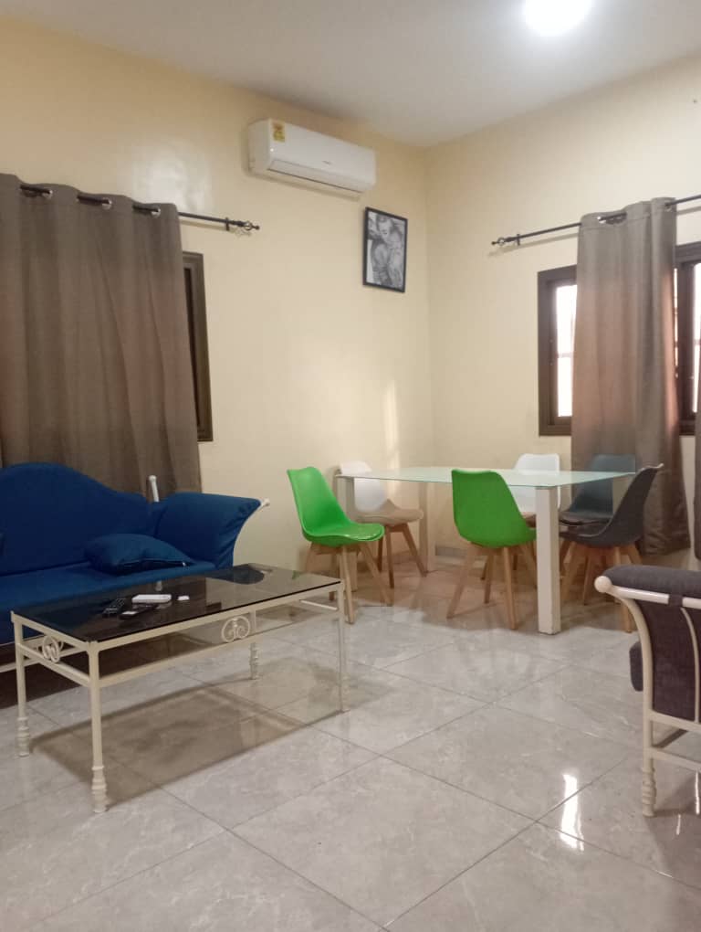 Villa 3 chambres à louer à Adidogomé Cité Mokpokpo – 200 000 FCFA
