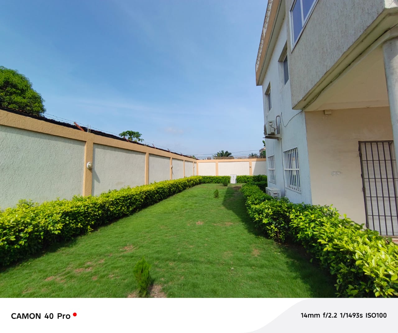 Villa 6 pièces en location à Tokoin ENAM – 750 000 FCFA