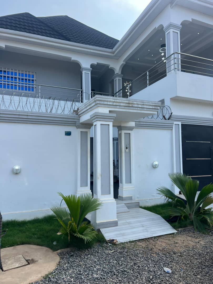 Villa duplex en vente à Adidogomé Apedokoè – 80 000 000 FCFA