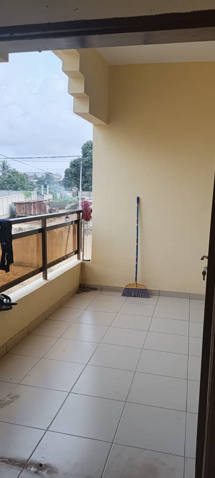 Appartement 2 chambres à louer à Agbalépédo – 100 000 FCFA