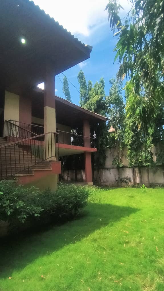 Villa 3 chambres en vente à Tokoin Casablanca proche du goudron – 150 millions FCFA