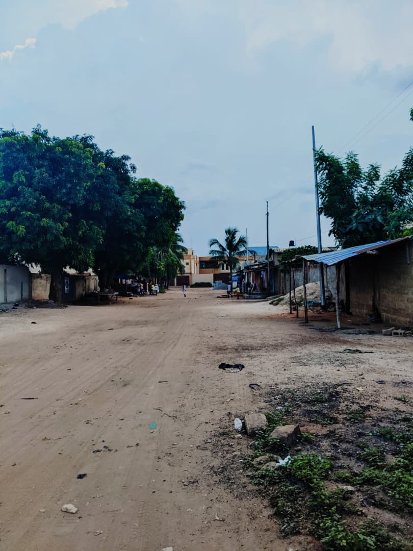 Terrain de 600 m² en vente en bordure de goudron à Adidogomé Atillamonuou Rafiti – 50 millions FCFA
