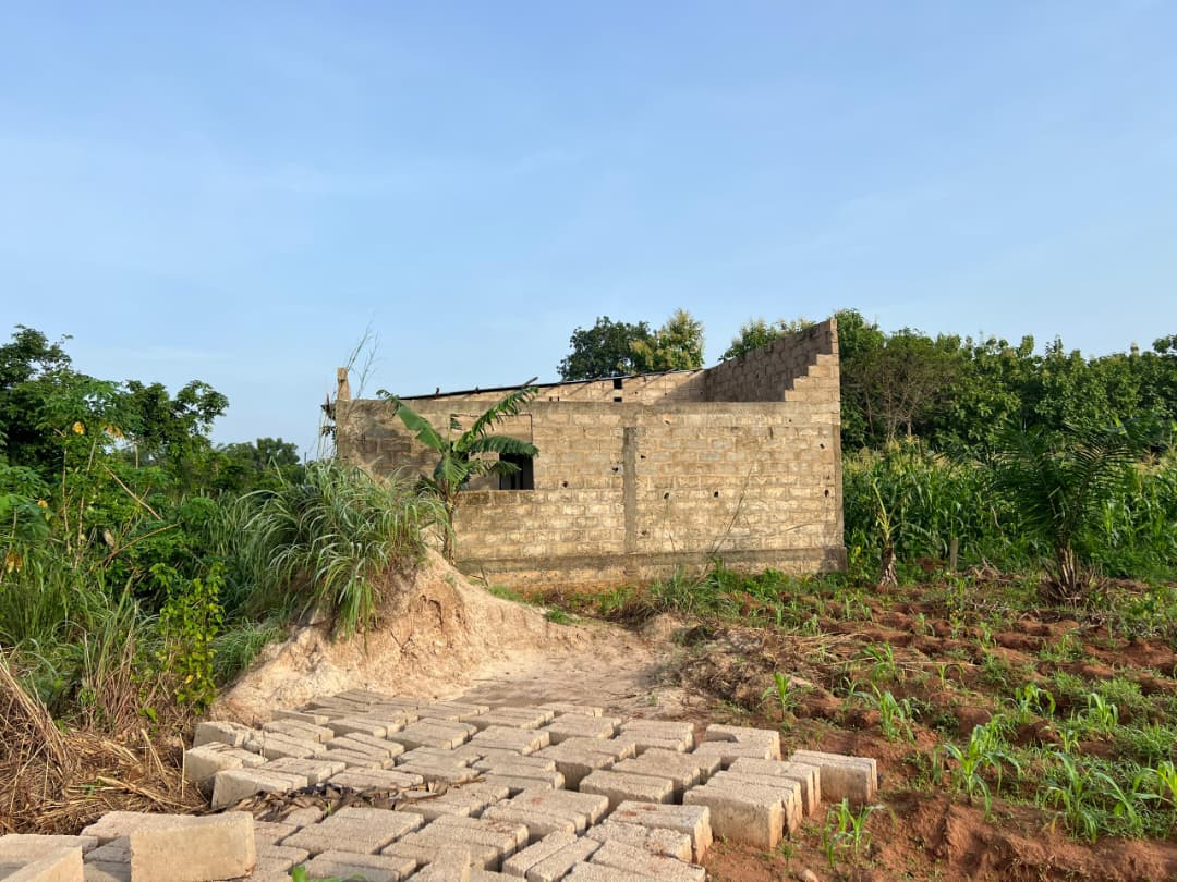 Terrain de 579 m² en vente à Kovié Adidomé – 6 000 000 FCFA