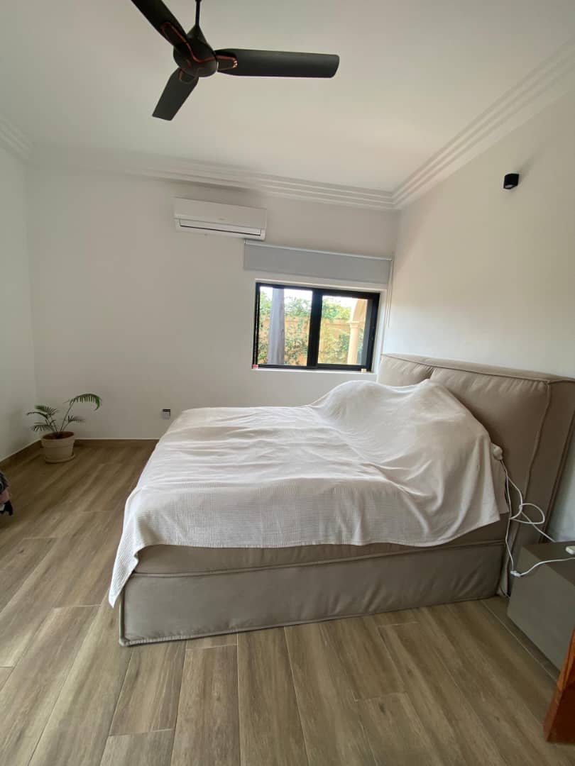 Villa 3 chambres en vente à Zanguéra – 120 millions FCFA