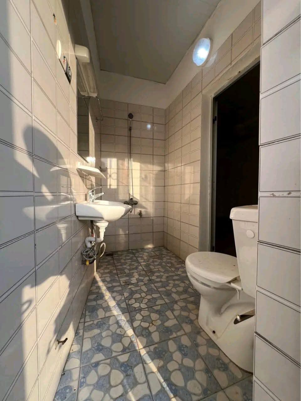 Maison sur 1 lot en vente à Segbé – 35 millions FCFA