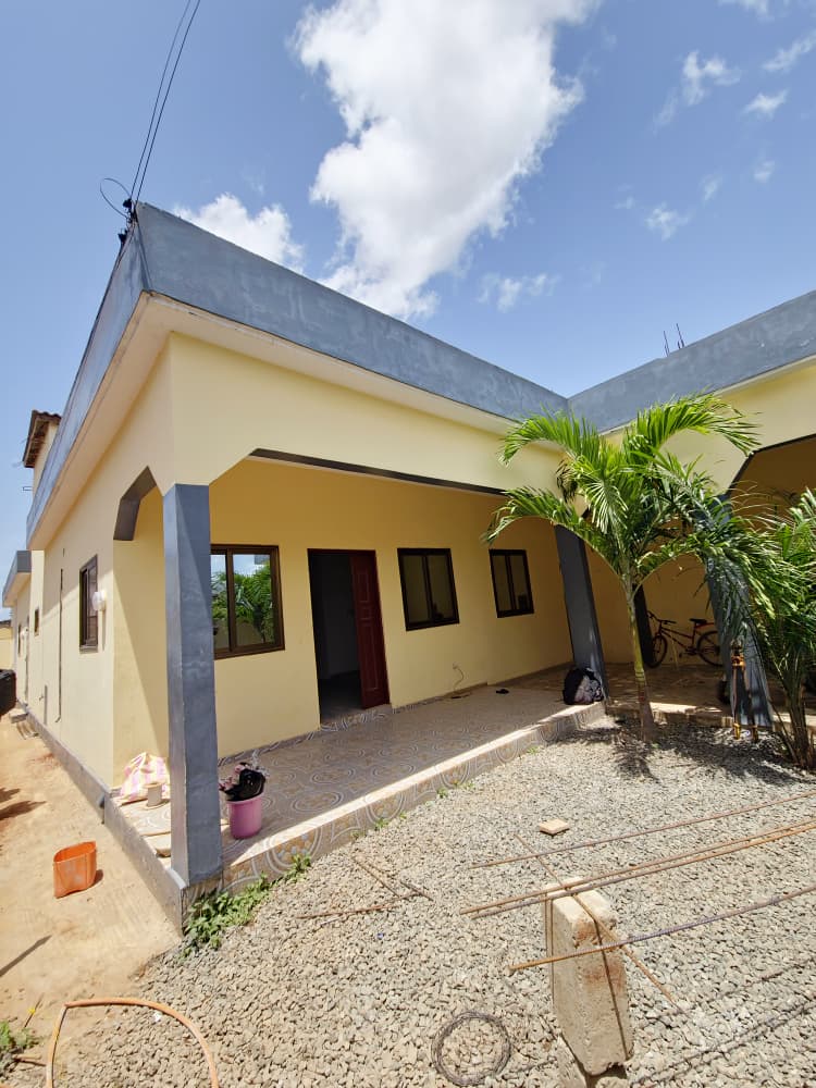 Villa 2 chambres en vente à Adidogomé Apedokoe - 45 millions FCFA
