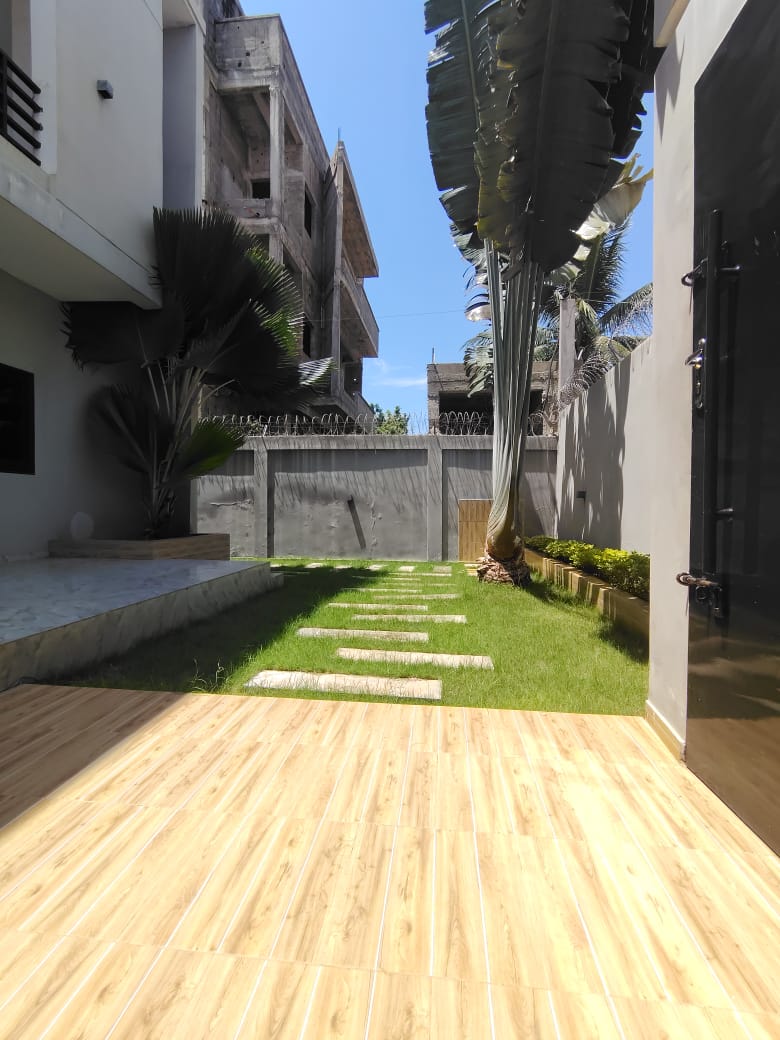 Appartement 3 chambres à louer à Yokoe – 225 000 FCFA