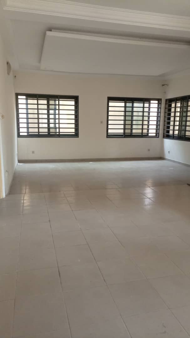 Maison 4 chambres à vendre à Adidogomé – 75 millions FCFA