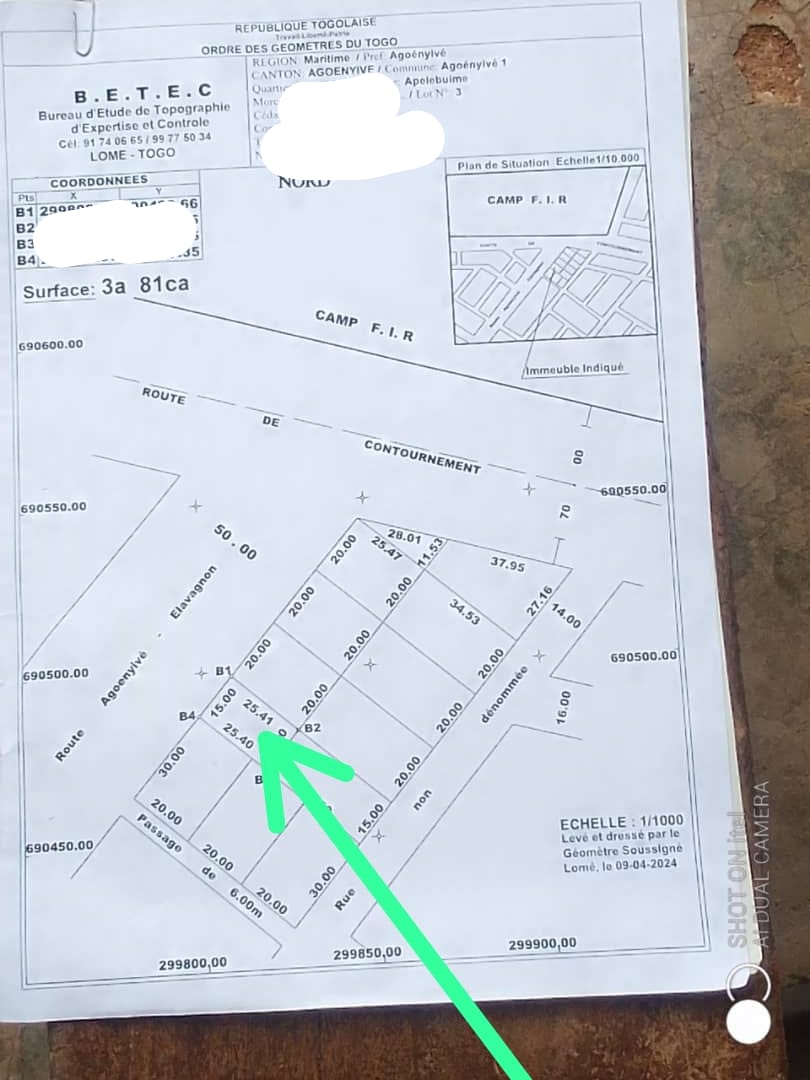Terrain de 381 m² en vente en bordure de la grande voie de 50m à Agoé Fiovi – 30 millions FCFA