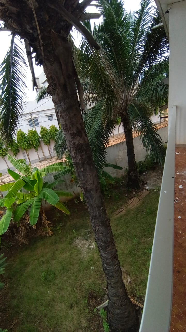 Villa R+1 en location à Tokoin Hôpital accès direct au goudron – 400000 FCFA