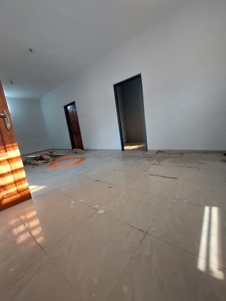 Appartement 2 chambres à louer à Baguida Benome – 50 000 FCFA