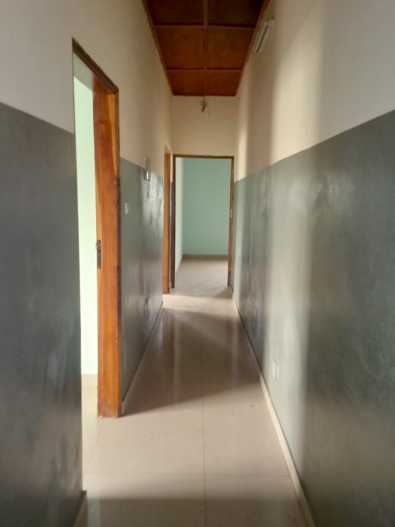 Appartement 3 chambres salon à louer à Agbalepedo sur le goudron de HAAC – 150 000 FCFA
