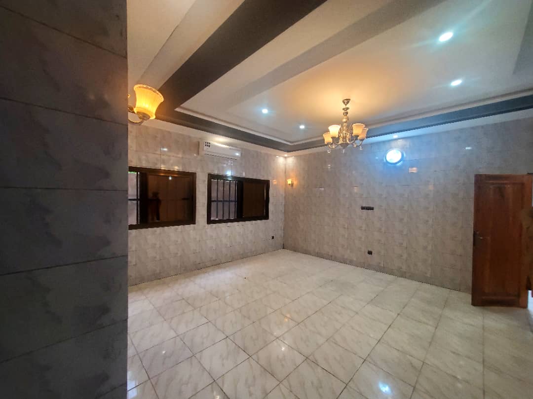 Villa 4 chambres à louer à Adidogomé AmandaHomé – 250000 FCFA