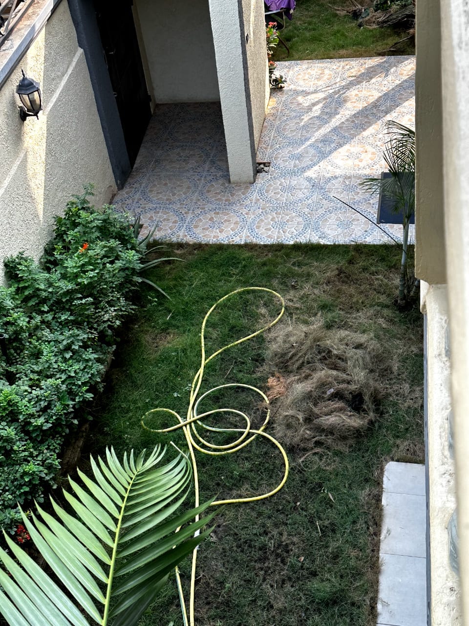 Villa duplex 7 chambres en location à Tokoin Soted – 900.000 FCFA