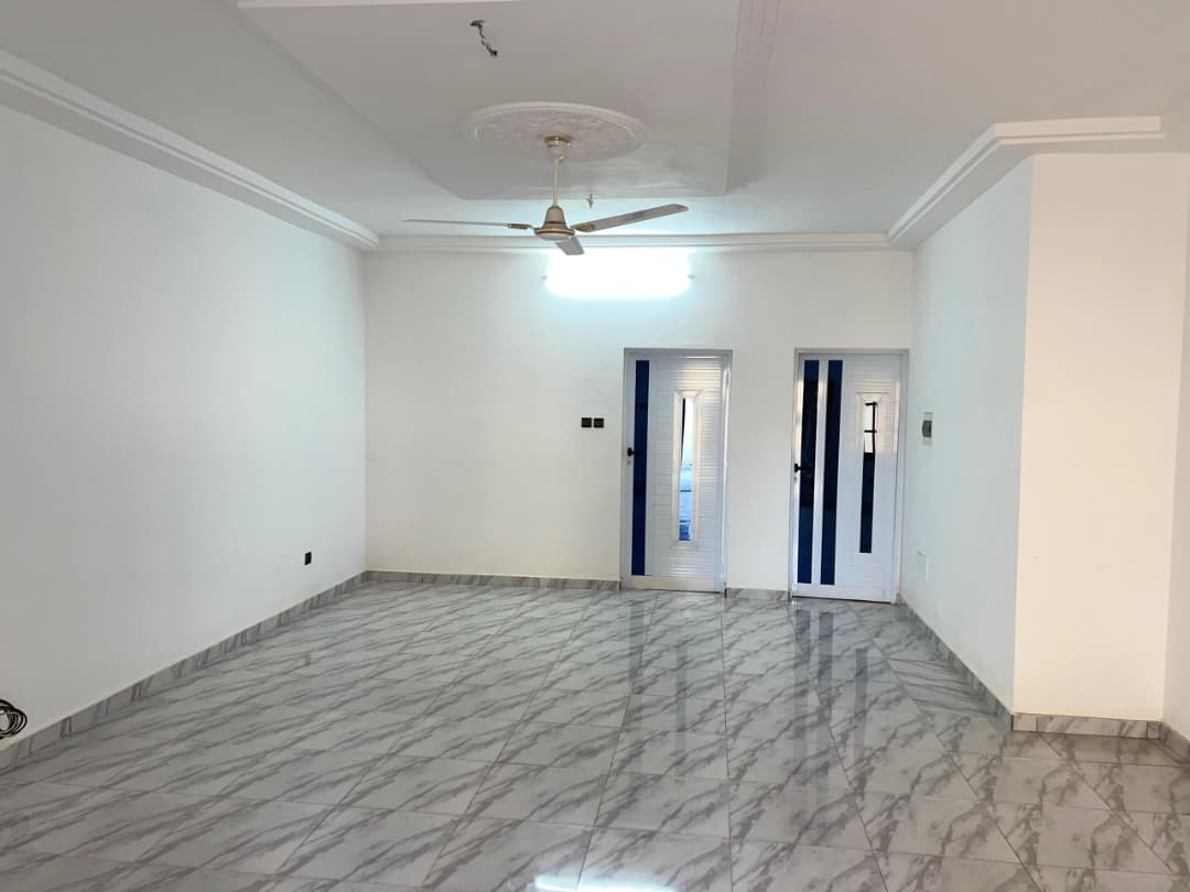 Appartement 1 chambre à louer à Agoe Amedenta – 50 000 FCFA/mois