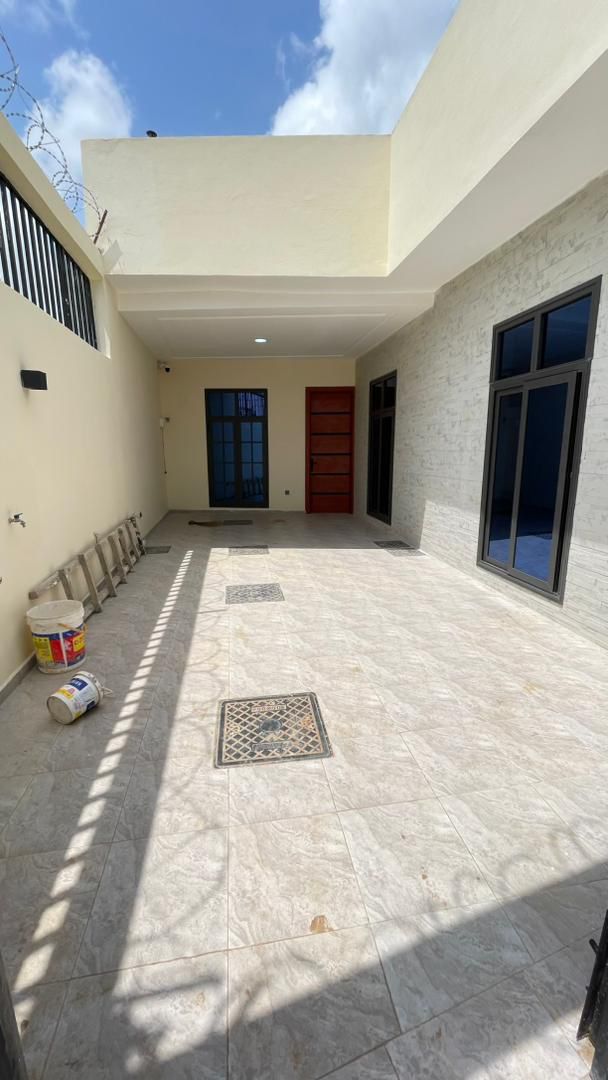Mini villa duplex de 3 chambres en vente à Zanguéra Afiadégnigban – 30 millions FCFA