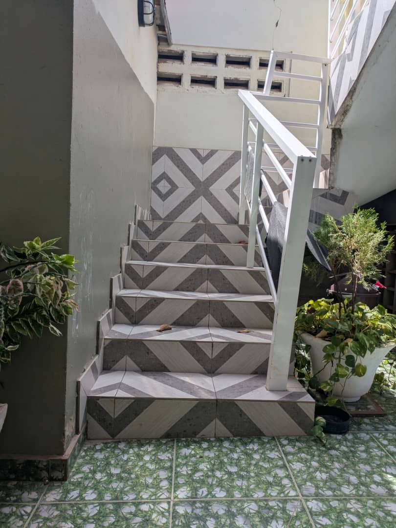 VILLA 4 PIÈCES À VENDRE À ADIDOGOMÉ LOGOTÉ