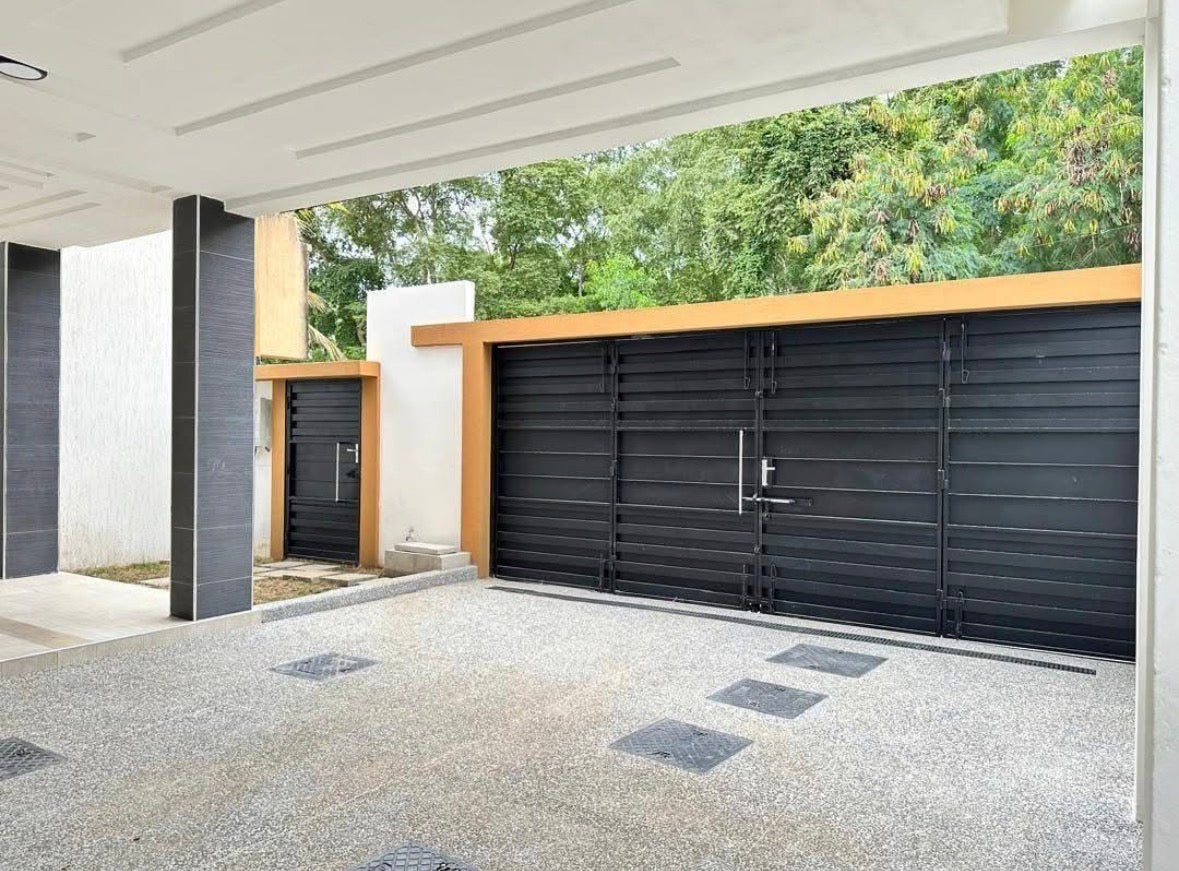 VILLA DUPLEX 5 CHAMBRES À VENDRE À AGBALÉPÉDO (150M DU GOUDRON)