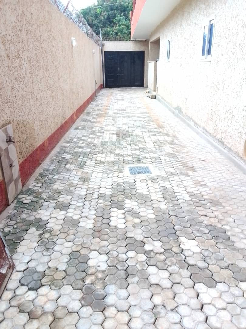 Appartements meublés à louer à Agoè Assiyeyé – à partir de 150000 FCFA / mois