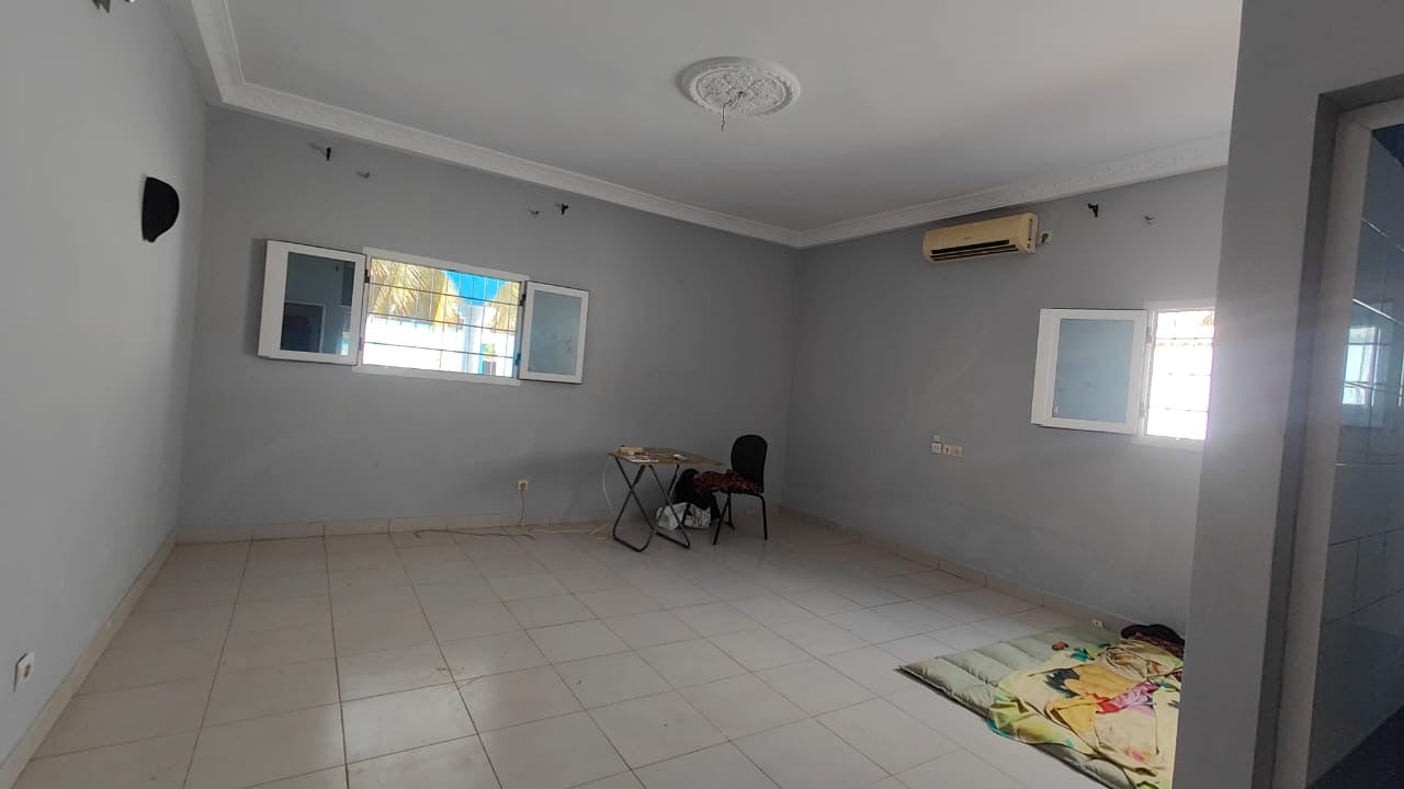 Villa à louer à AmandaHome – 250000 FCFA