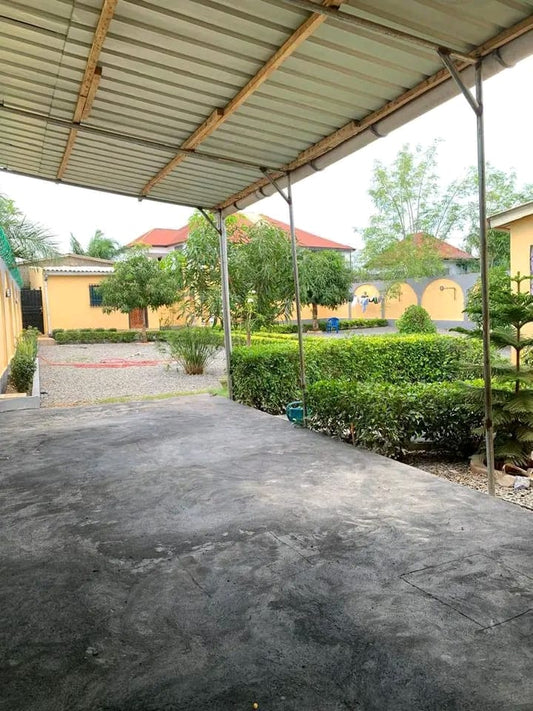 Mini villa sur lot plein de 600 m² à vendre à SEGBE – 35 millions FCFA