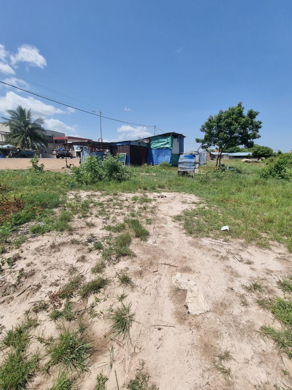 Terrain de 1200 m² en vente en bordure de goudron à Djagblé – 79 millions FCFA