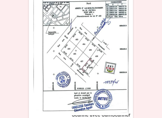 Terrain demi lot en vente à Agoè Telessou – 17 millions FCFA