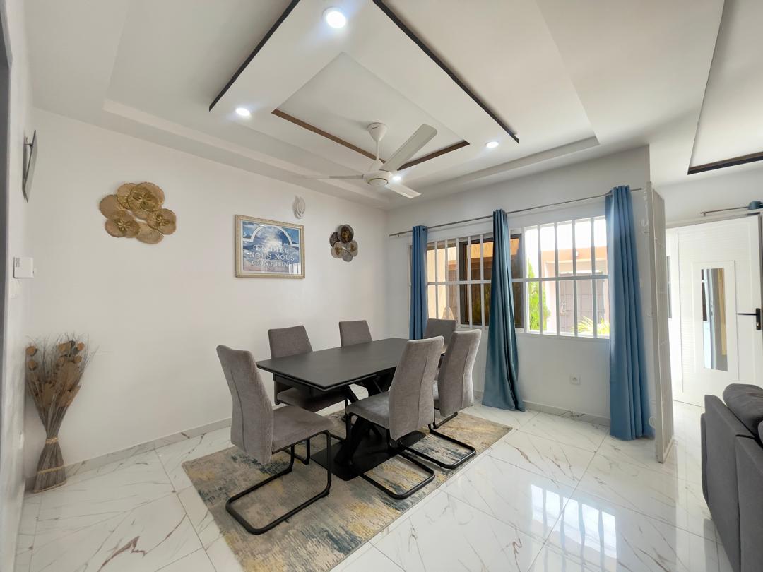 Villa duplex meublée 4 chambres à louer à Agoè Legbassito – 500 000 FCFA