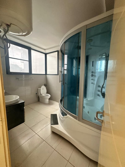 Villa 5 pièces en vente avec piscine à Cité OUA (Ambassade de la Chine) – 400 millions FCFA