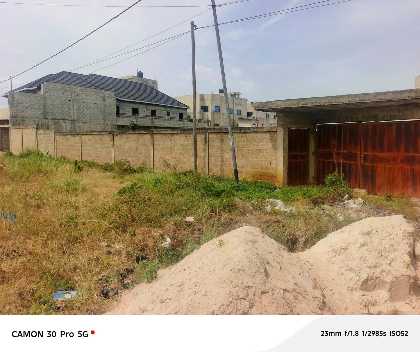 Terrain de 900 m² en vente en bordure de goudron à Agoè Legbassito – 70 millions FCFA
