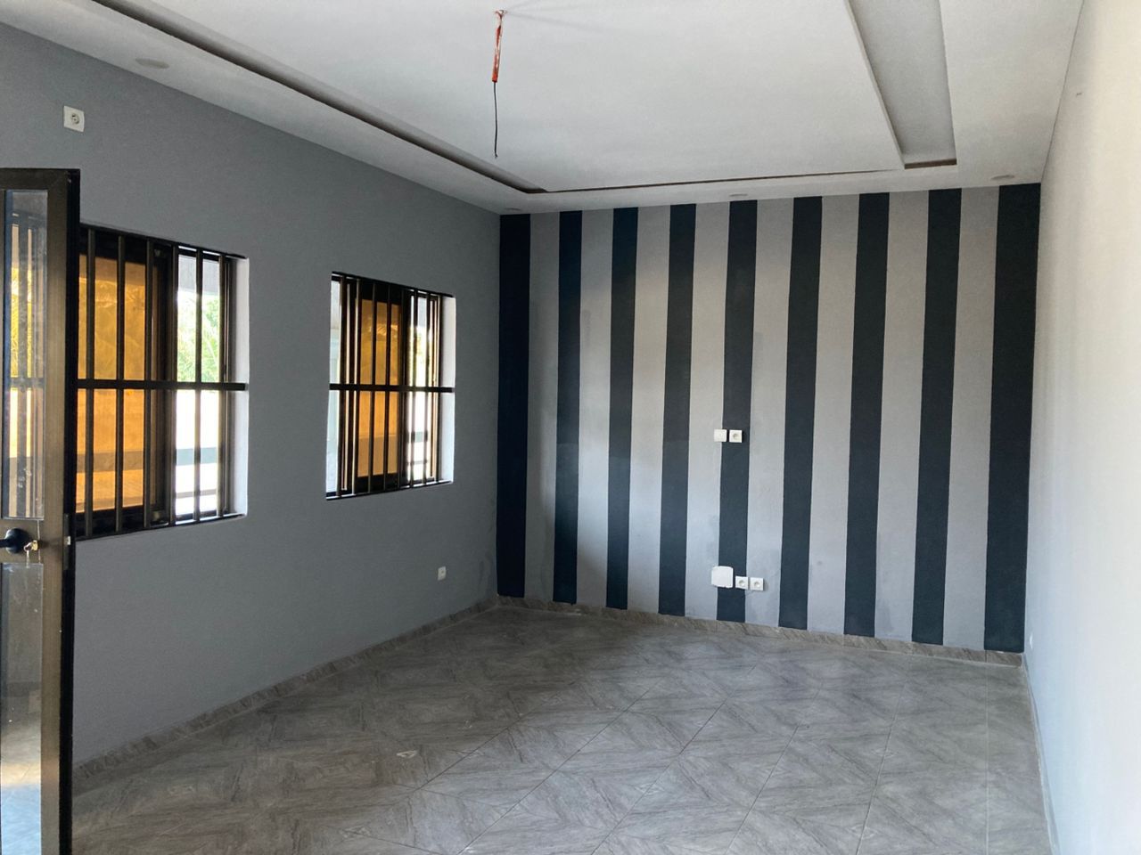 Maison d'appartements neufs sur 300 m² en vente à Agoè Légbassito – 55 millions FCFA