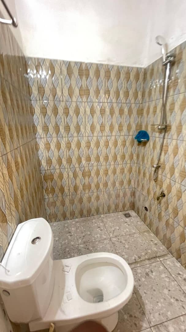 Villa duplex 4 chambres à louer à Adidogomé Carrefour Agbémador – 180.000 FCFA