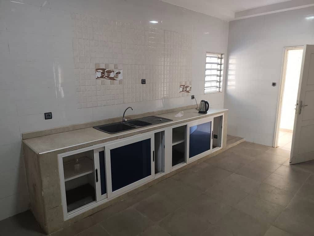 UNE VILLA À VENDRE À AGOÈ ASSIYÉYÉ