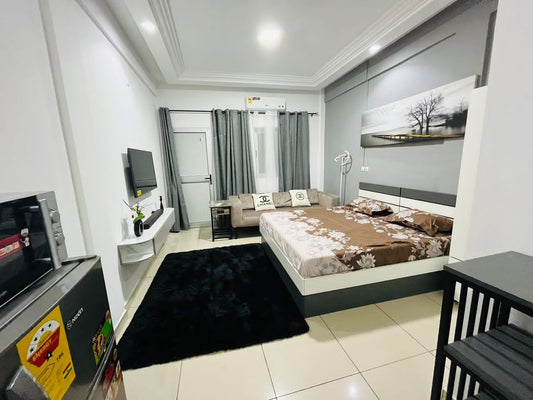 Studio meublé à louer à Avedji – 200000 FCFA