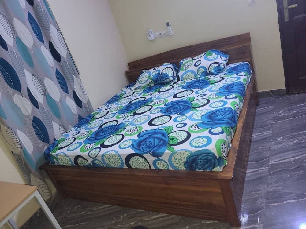 Chambre salon meublée à louer à Avédji – 250000 FCFA