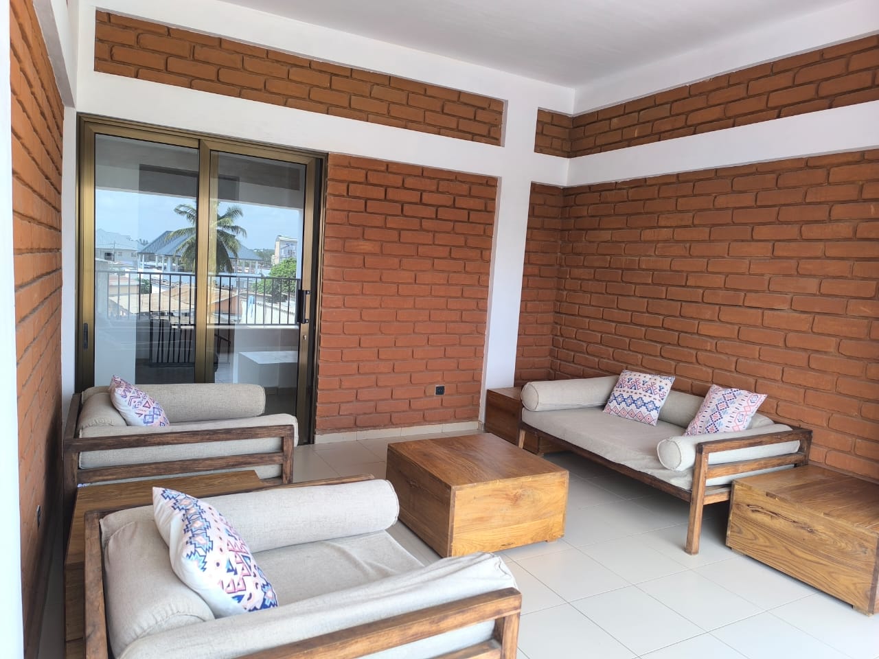 Villa à louer à Nyékonakpoè – 1 500 000 FCFA