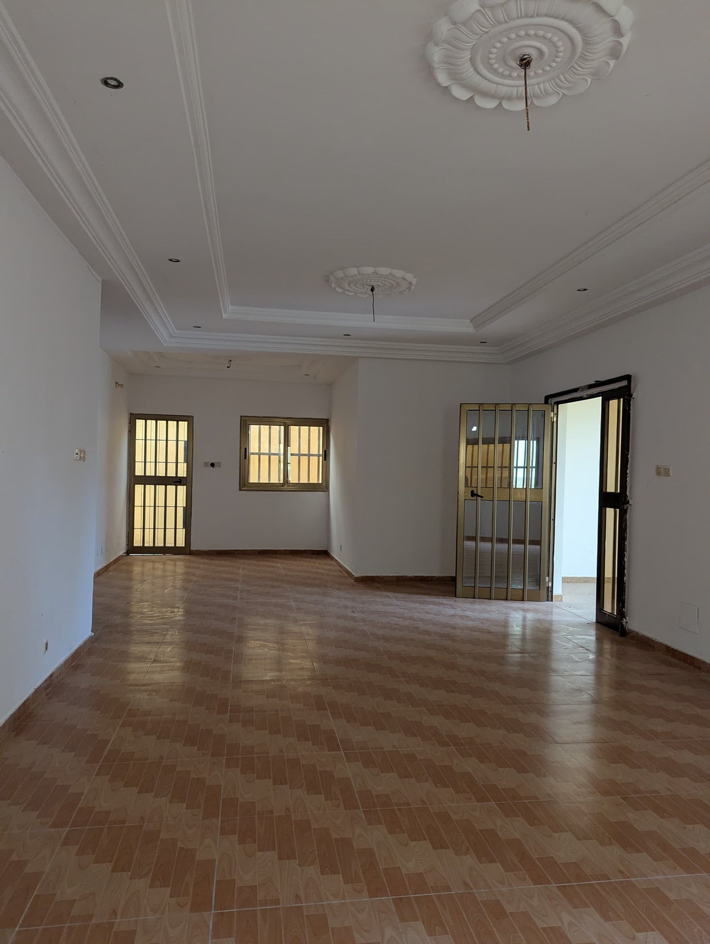 Maison de location à vendre à Adidogomé Madiba – 85 millions FCFA