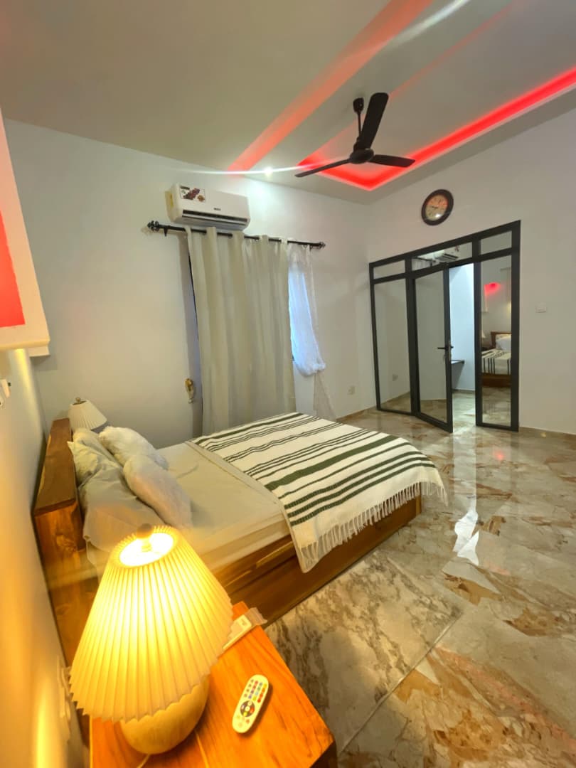 Appartement 3 chambres en location meublée à Adidogomé – 500.000 FCFA/mois
