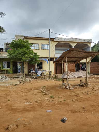 Maison de location à vendre à Agoè Koshigan – 48 Millions FCFA