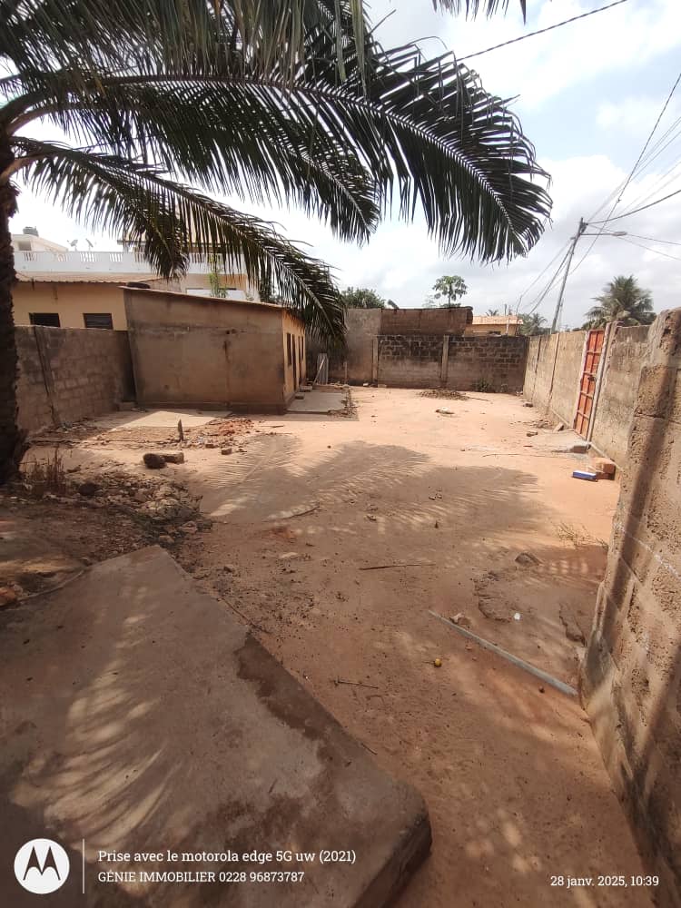 Terrain de 226 m² en vente à Vakpossito – 16 millions FCFA