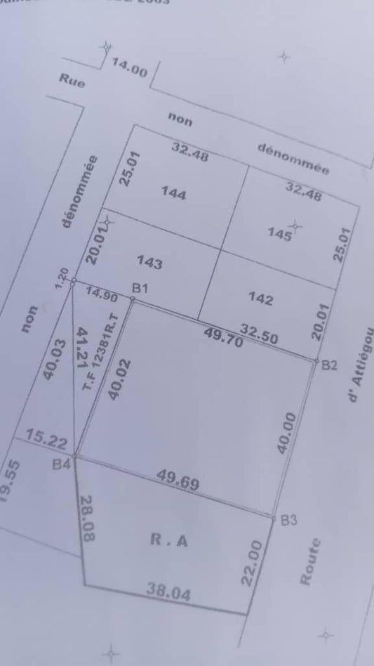 Terrain à vendre à Hedzranawoé – 50 Millions FCFA