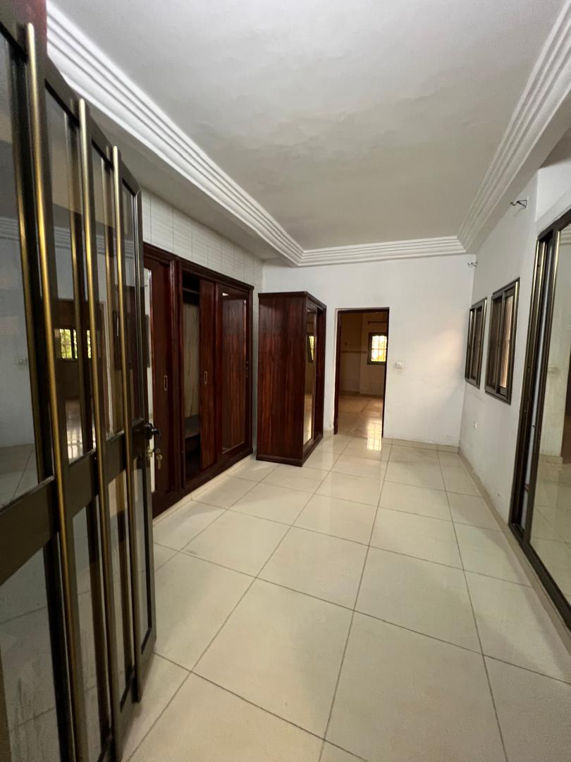 Villa à louer à Tokoin – 700000 FCFA