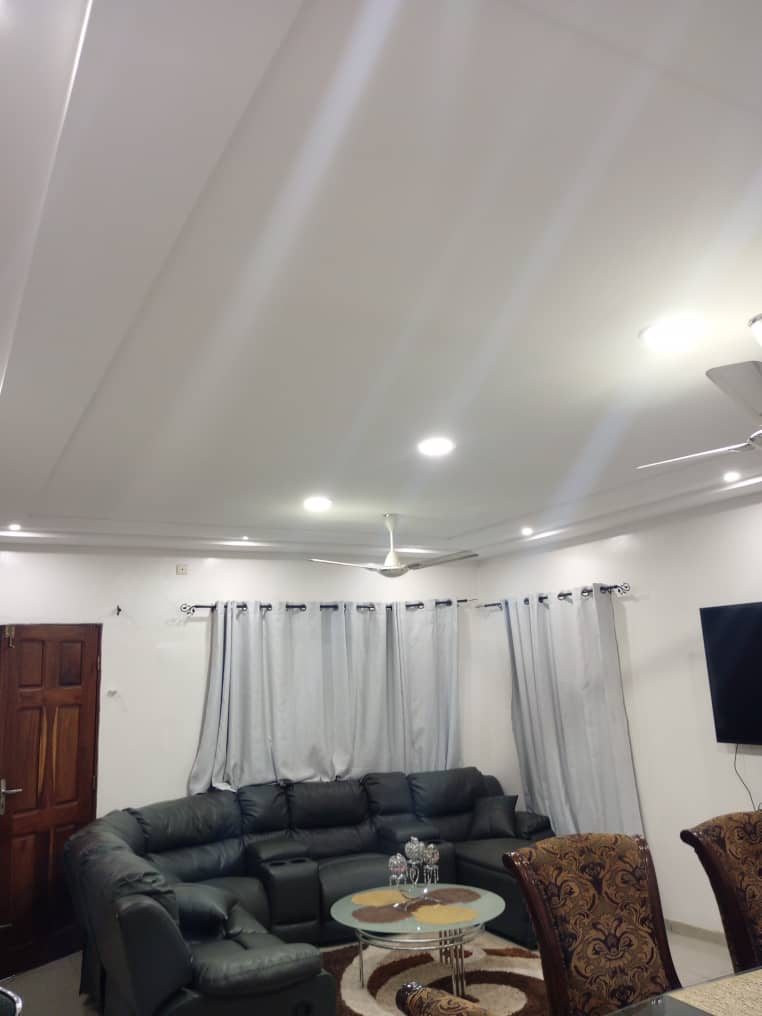 Appartement 2 chambres meublé à louer à Olibo, Avepozo – 270 mille FCFA