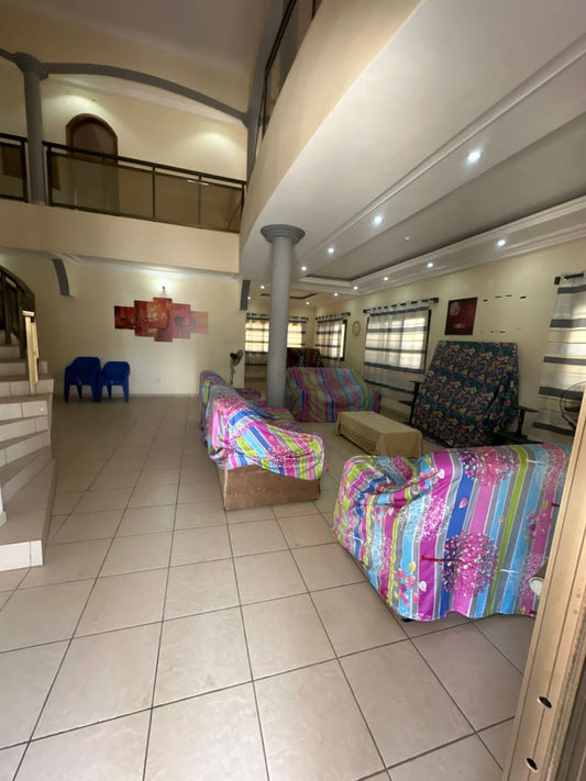 Villa 6 pièces en vente avec accès facile à Avepozo – 125 millions FCFA