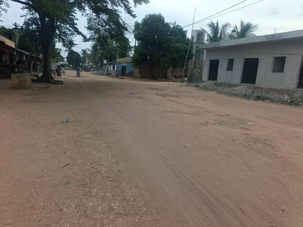Terrain 1 lot en vente à Sanguera Lycée – 18 millions FCFA