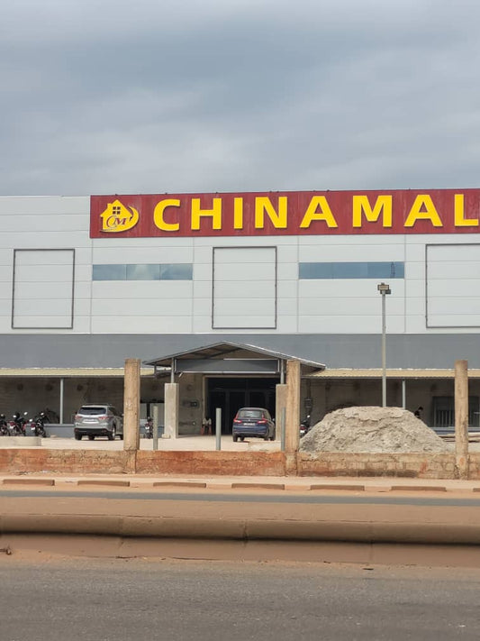 Terrain 1 lot 1/4 en vente en bordure de goudron à Agoè Zongo – 21 millions FCFA