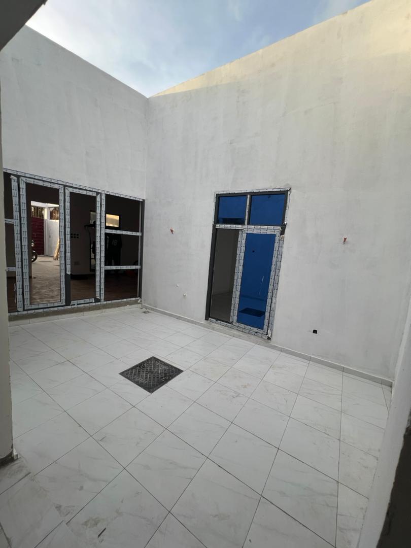 Mini villa 3 chambres en vente à Zanguera Afiadégnigba – 28.000.000 FCFA