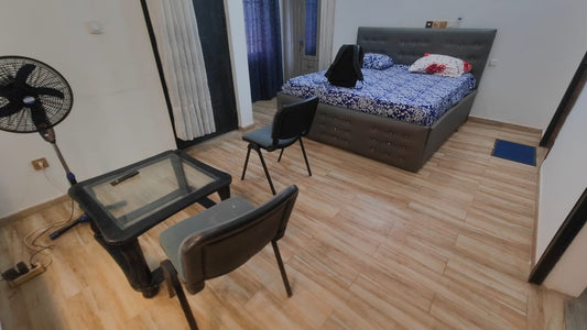 Studio meublé en location à Adidogome Lycée Technique - 75 000 FCFA