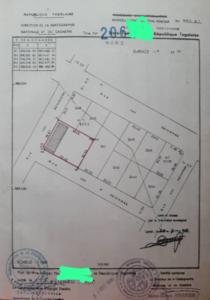 *UNE ÉCOLE NON OPÉRATIONNELLE À VENDRE À HEDJRANAWOÉ*


Une grande école en R+1 non opérationnelle,